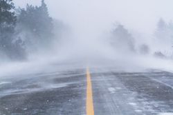 Când vine iarna în România: Se anunță ninsori și viscol în toată Europa Când vine iarna în România: Se anunță ninsori și viscol în toată Europa